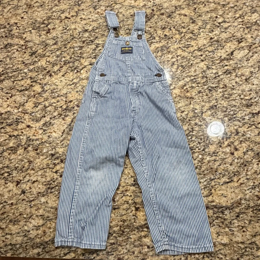 Vintage OshKosh Bgosh Kids 4T Stripe Denim Vestbak Overalls Blue White USA